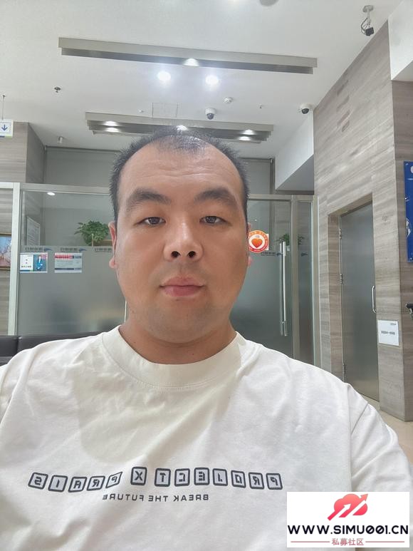 ʮʱ䣬սʤ˲ħԼѧĹóףʮꡣ-3.jpg